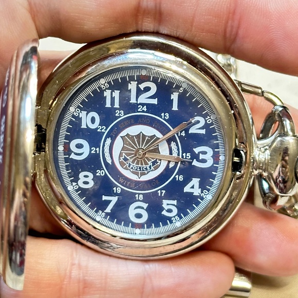 Silver Tone Pocket Watch w/Chain. Police Emblem on Front. - Picture 6 of 6